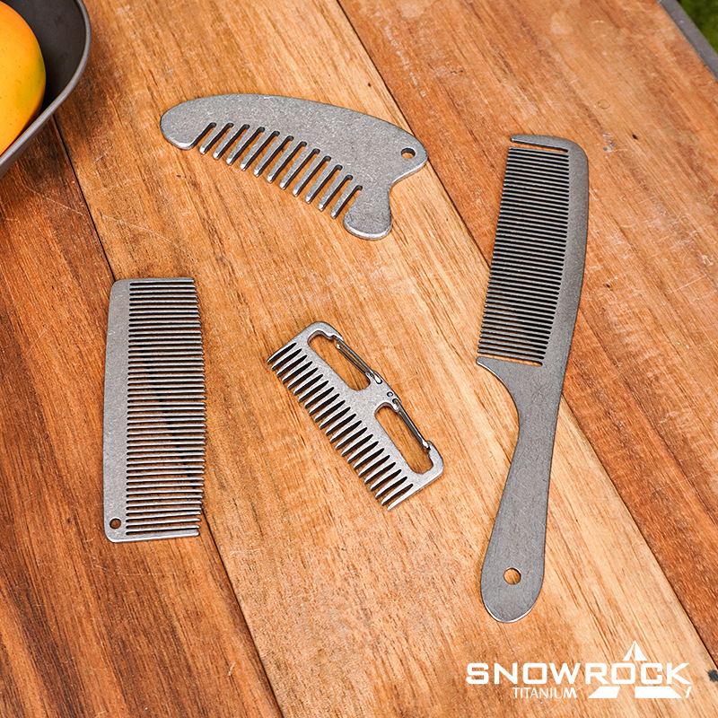 Peigne à cheveux et à barbe en - Comb Pocket Titanium avis et prix