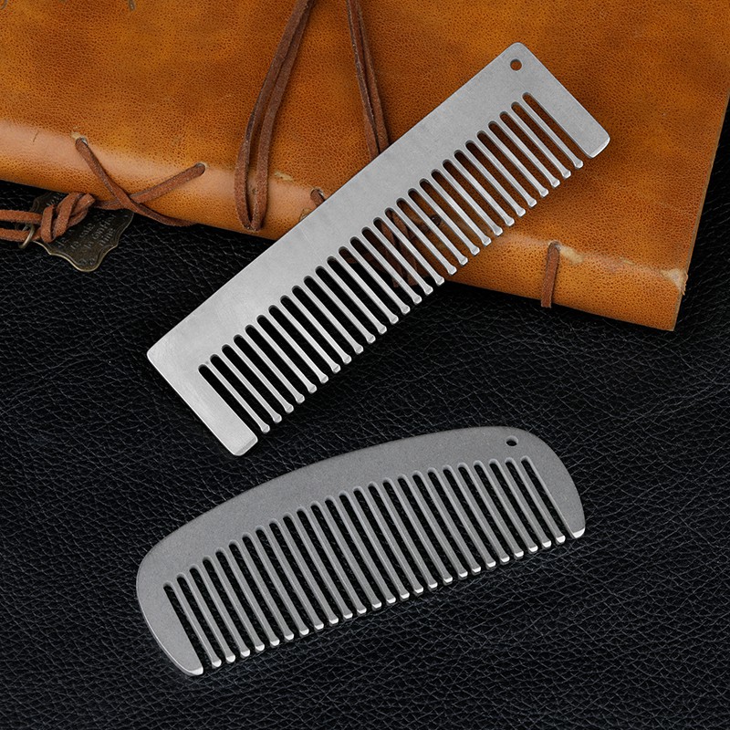 Peigne en alliage de titane Ul - Comb Pocket Titanium avis et prix
